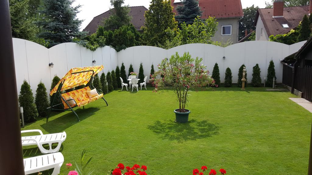 Anna vendégház Szeged Exterior foto